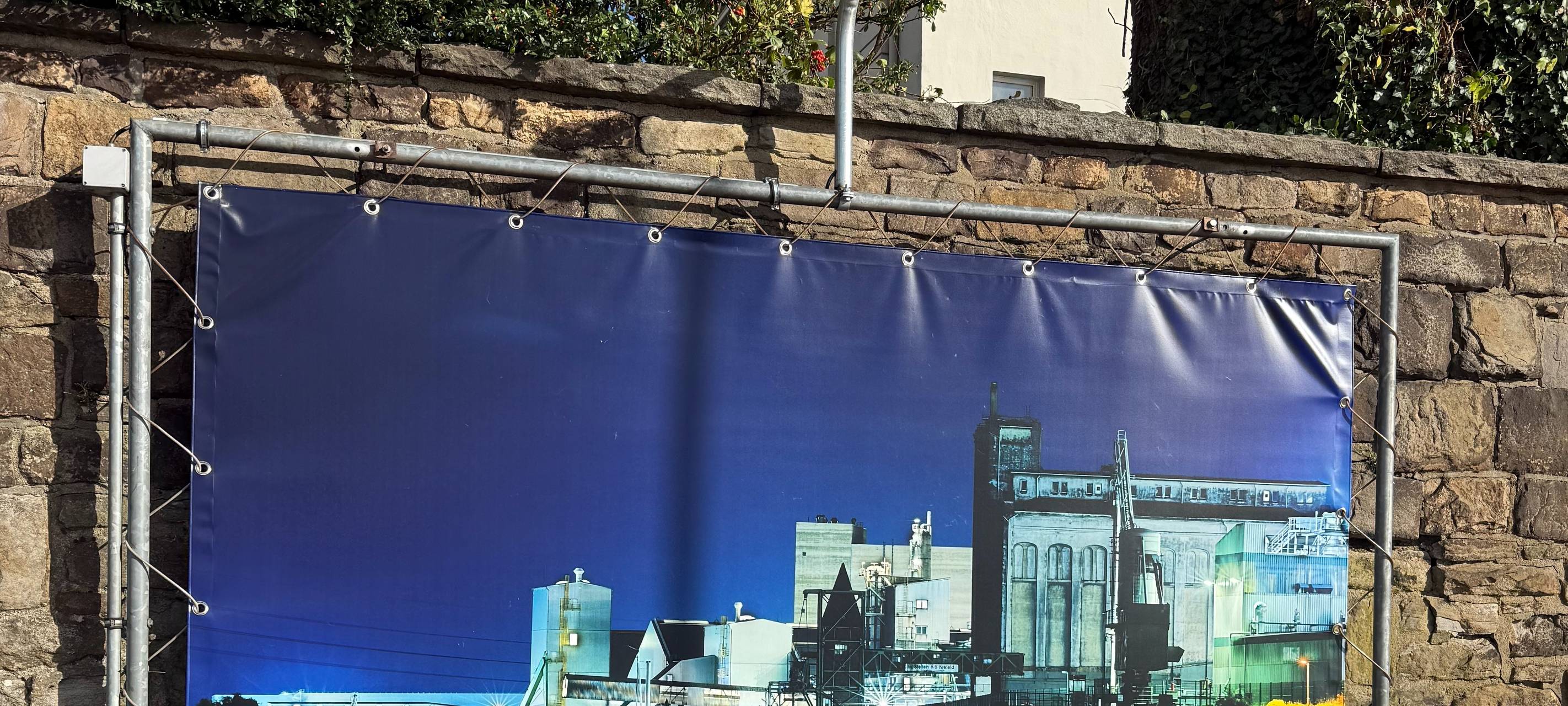 15 Jahre Outdoor-Galerie am Leinpfad – „Die Nacht ist bunt am Hafenmund“