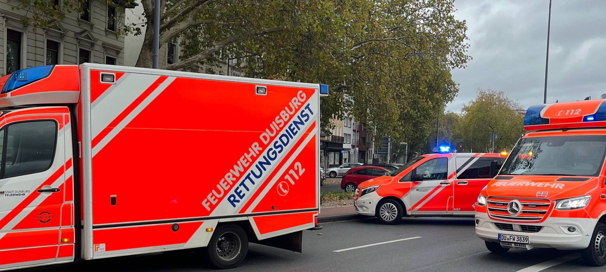 Tödlicher Unfall in Duisburg: 85-Jähriger stirbt nach Crash in der Stadtmitte
