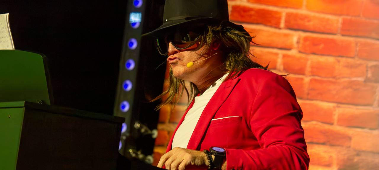 Das Comedy Camp 2025 war in Bergheim im MEDIO.RHEIN.ERFT. Auf der Bühne zu sehen: Guido Cantz.