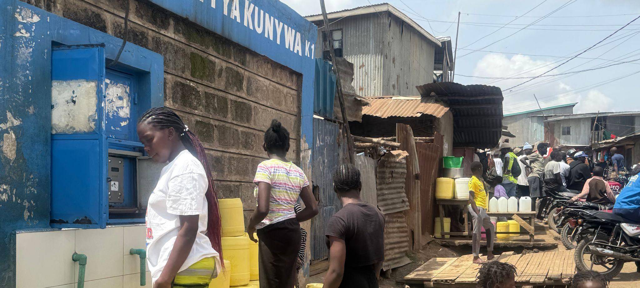 Slum Kibera - Ausgabestelle für sauberes Trinkwasser