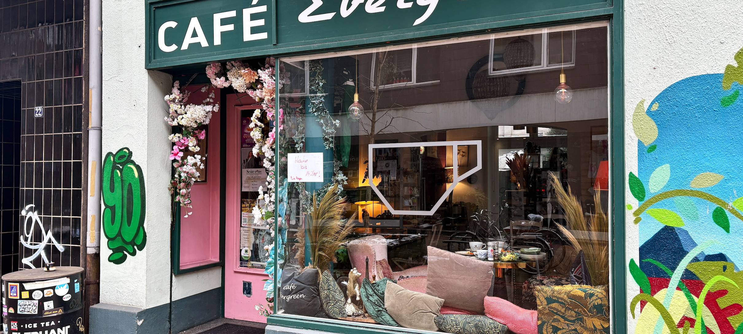 Ende einer Ära: Café Evergreen schließt nach 8 Jahren