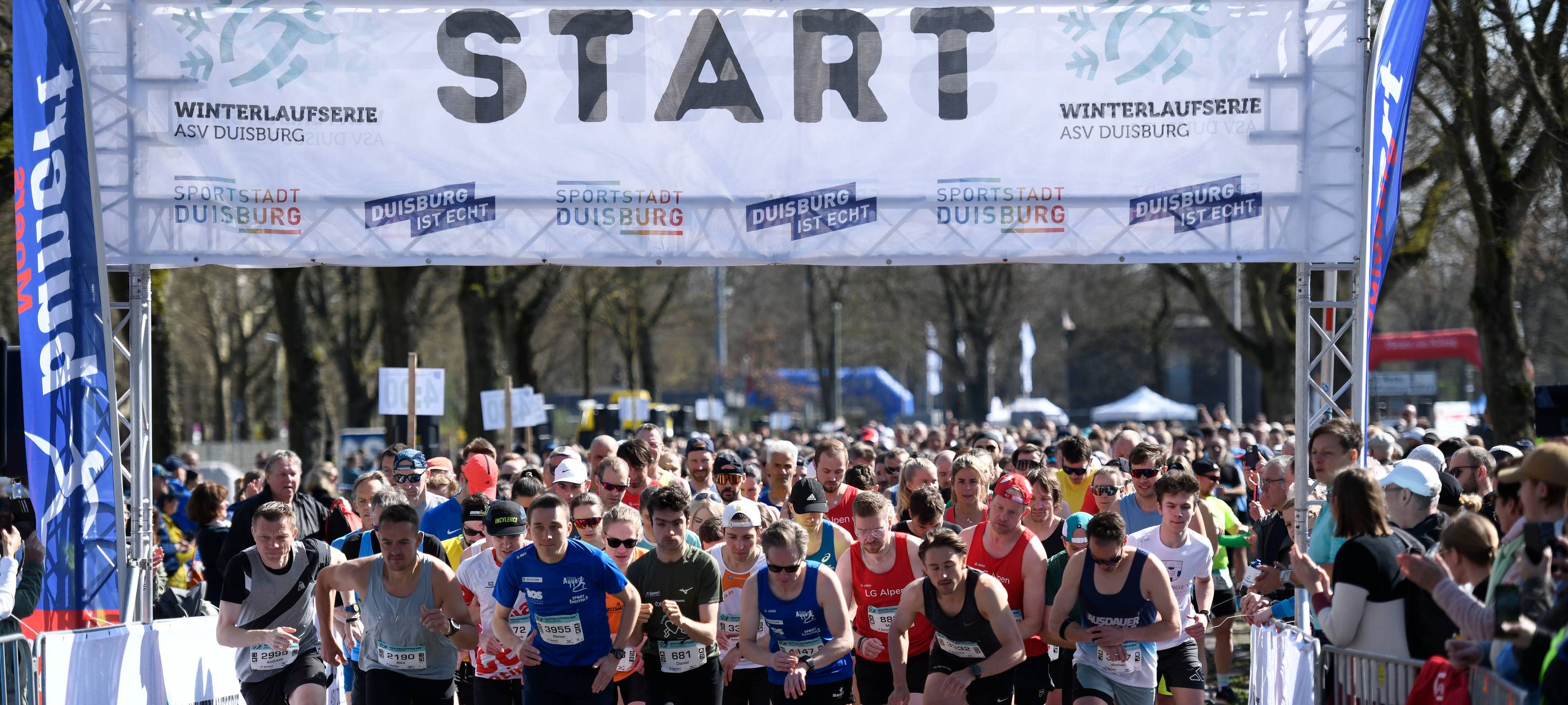 Winterlaufserie in Duisburg: Diese Buslinien fahren am Samstag Umleitungen