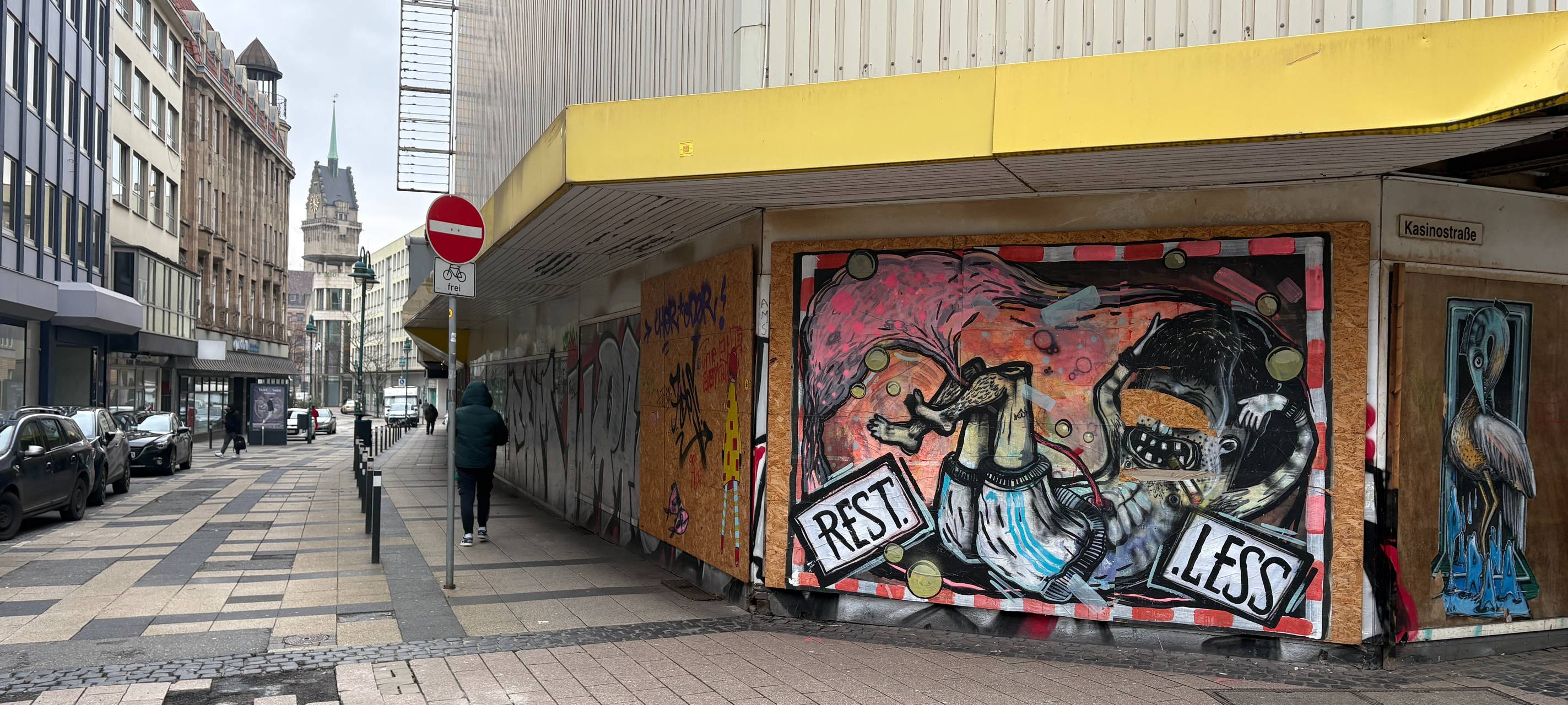 Ehemaliges Möbelhaus "Uni-Polster" an der Beekstraße.