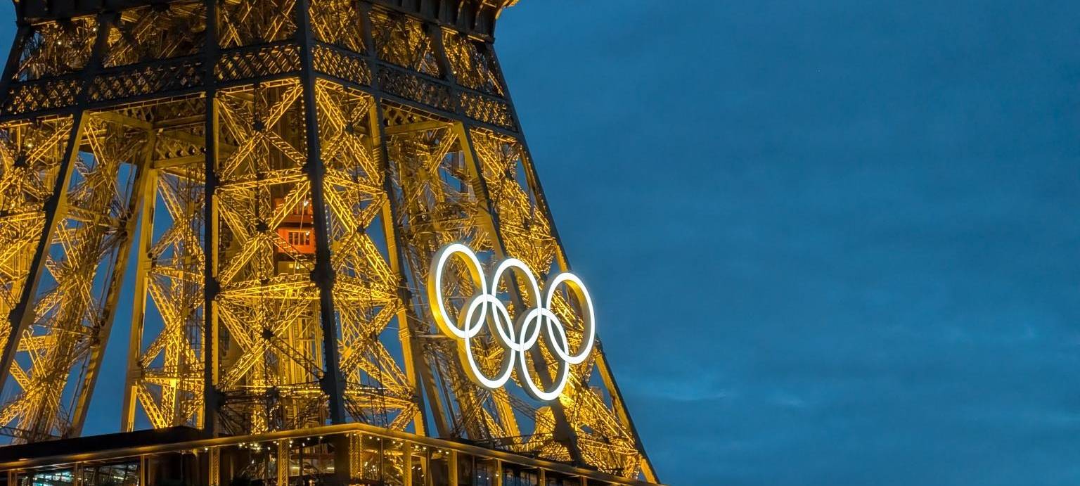 Die olympischen Ringe am erleuchteten Pariser Eifelturm waren eine Attraktion während der Spiele in der französischen Hauptstadt.