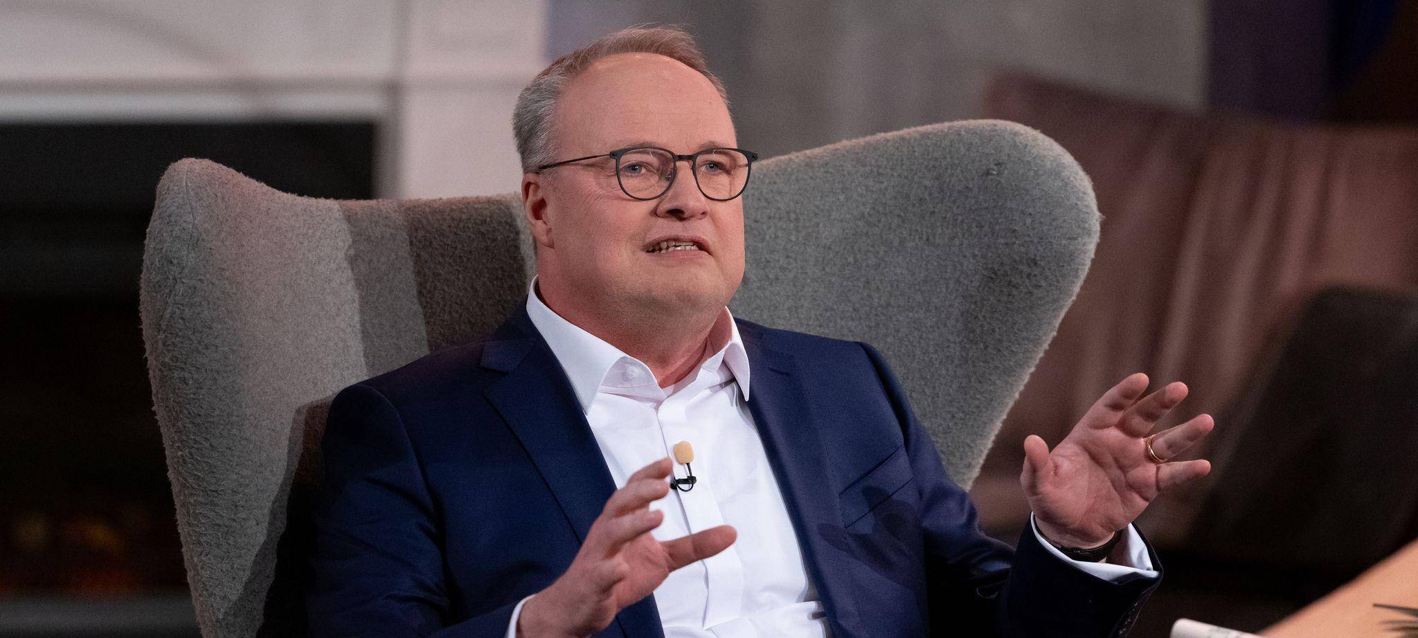 Oliver Welke