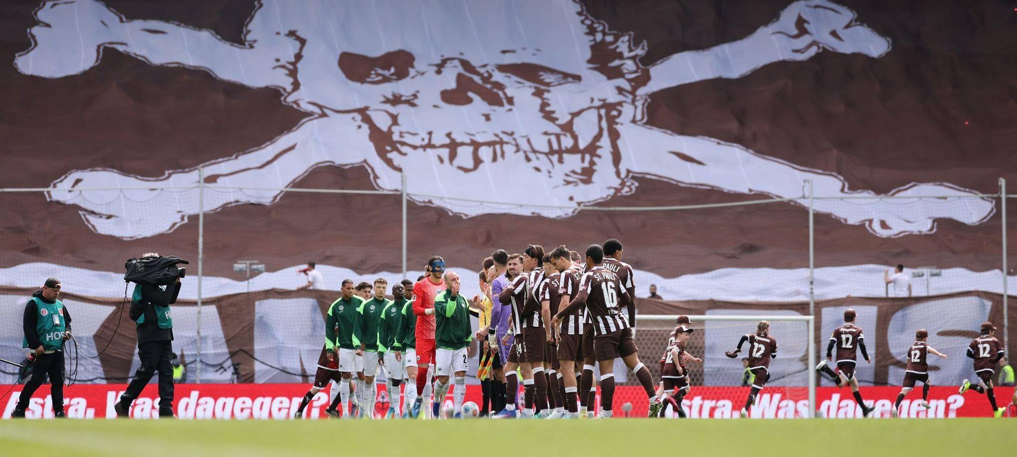 FC St. Pauli - VfL Wolfsburg