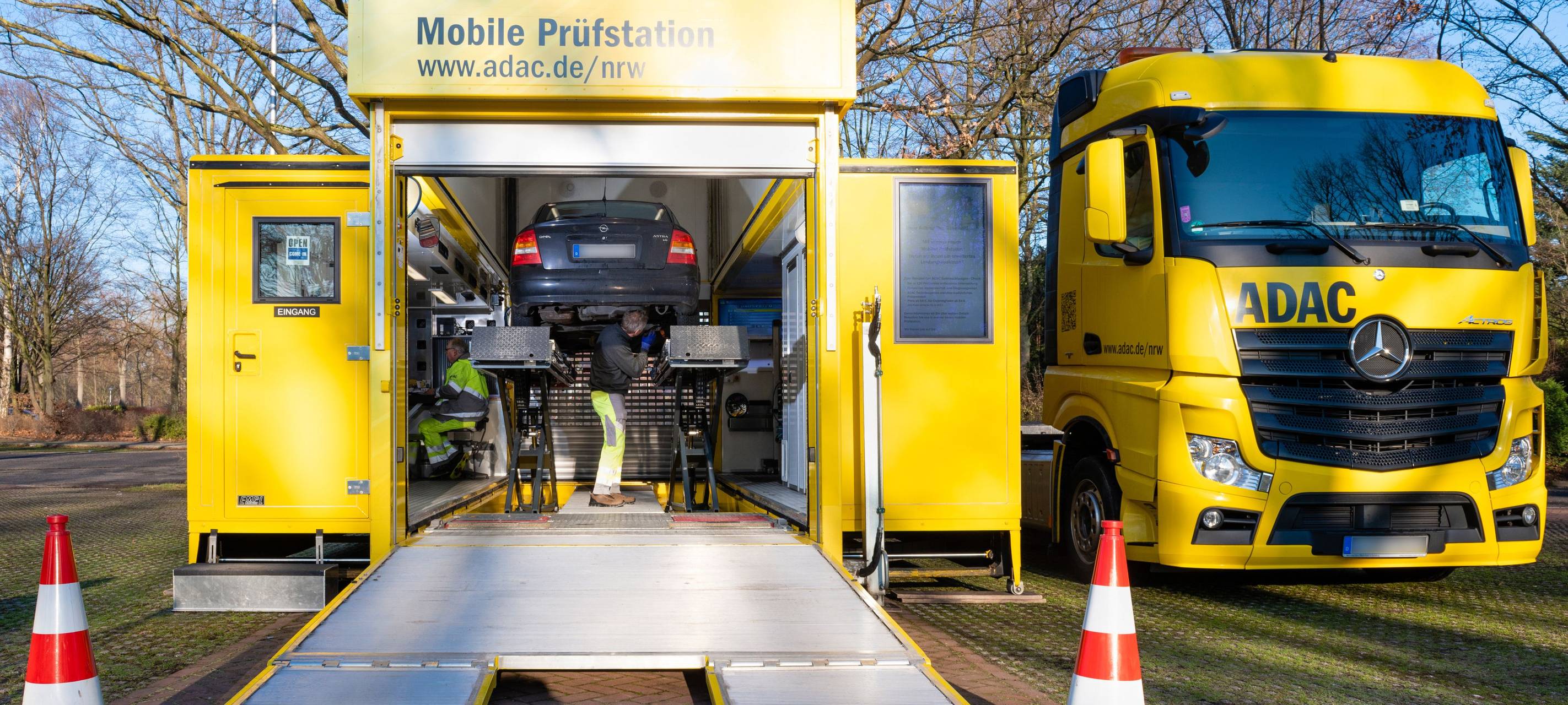 mobile ADAC-Prüfstation