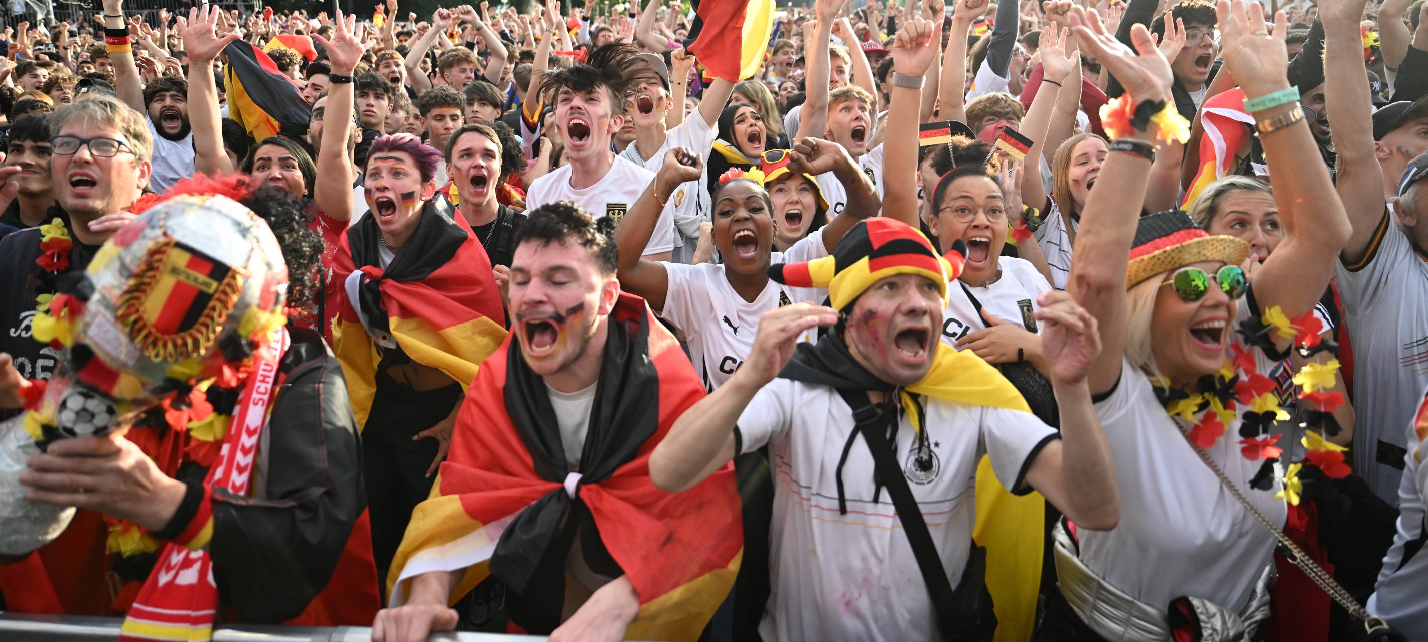 Duisburg: Warum niemand Ärger für Schwarz-Rot-Gold bekommt