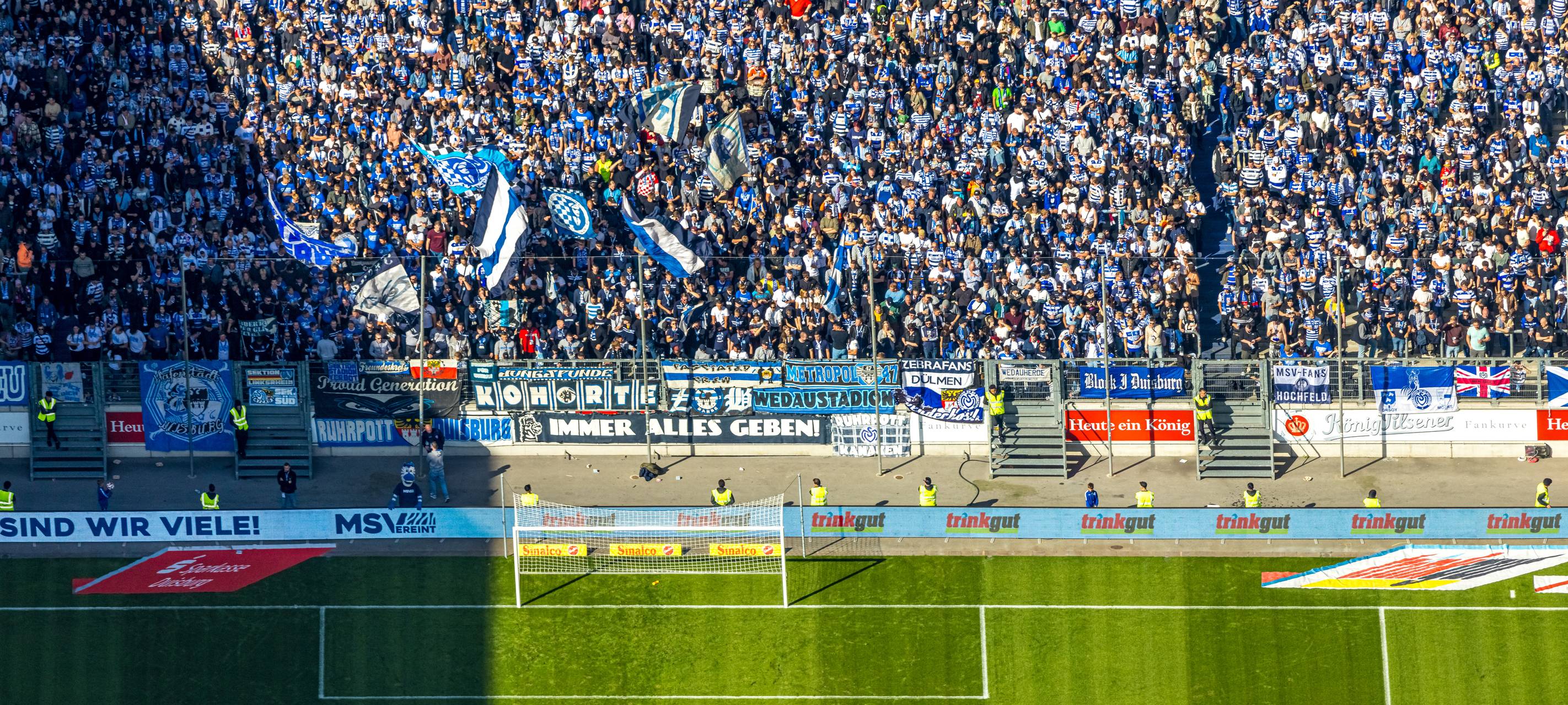 MSV Fankurve aus der Luft aufgenommen