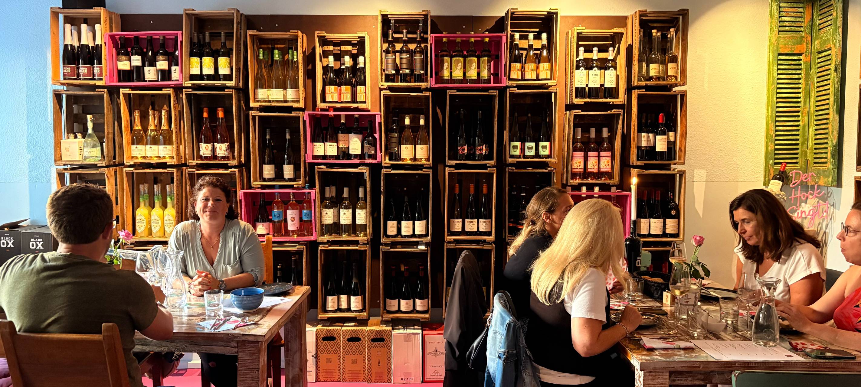 Wein trinken in Duisburg: Unsere Tipps bis zum Weinfest
