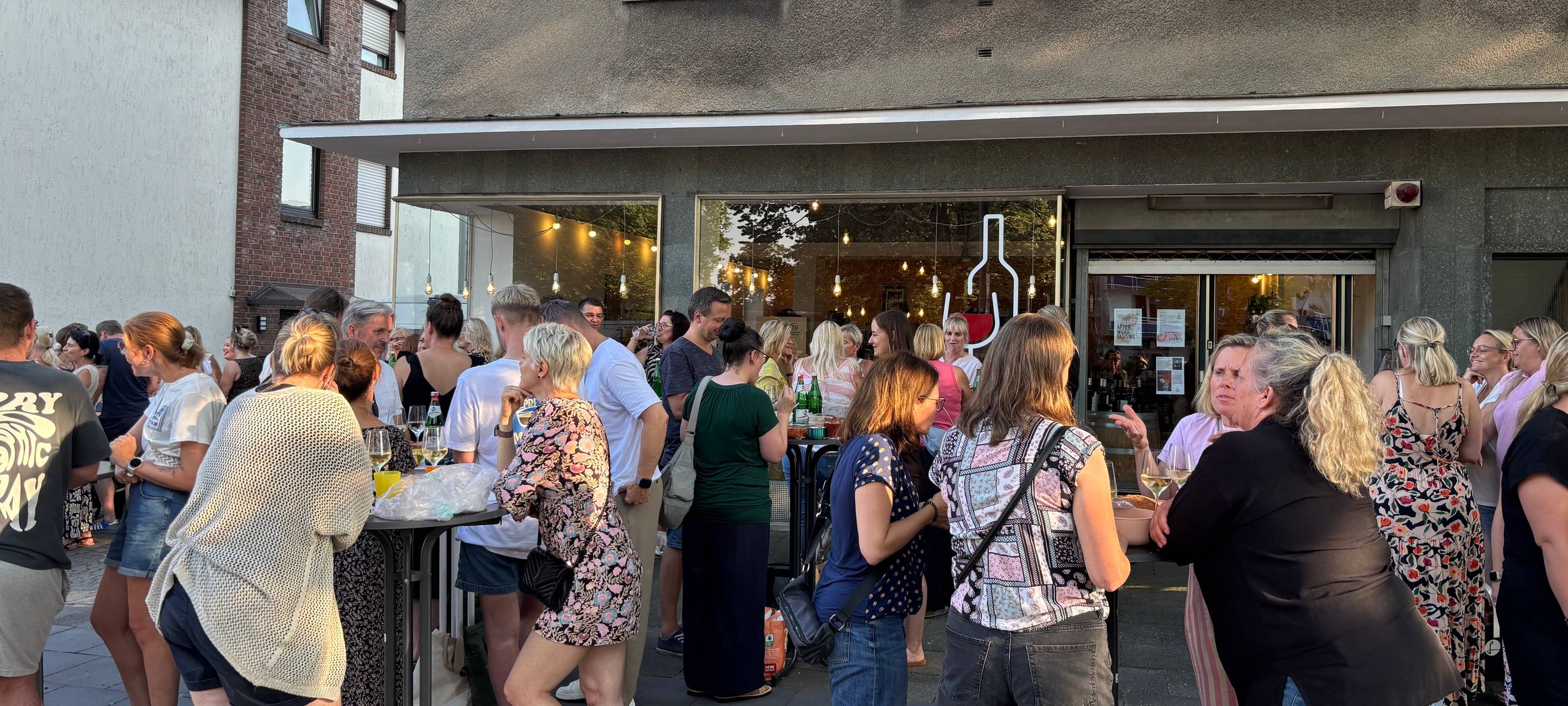 Wein trinken in Duisburg: Unsere Tipps bis zum Weinfest
