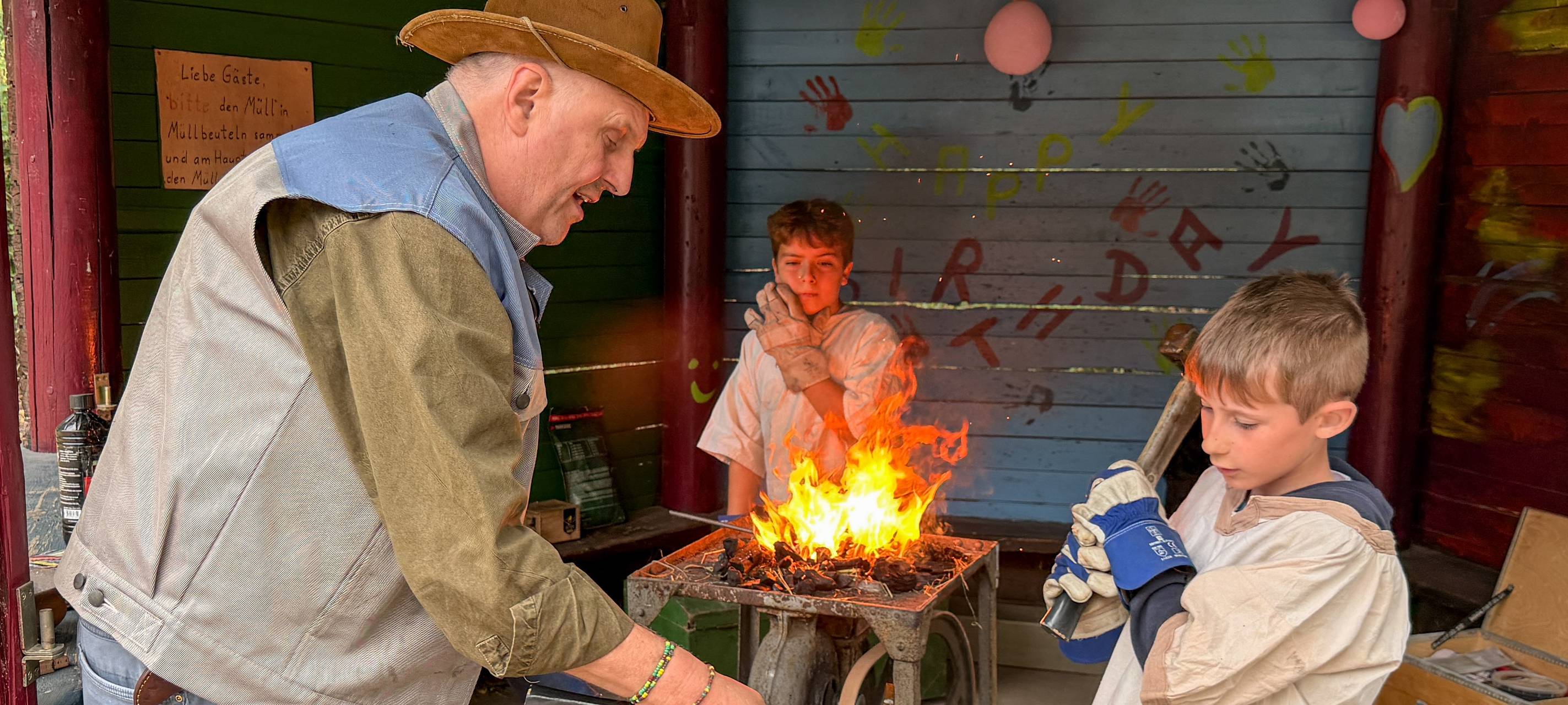 Ferienprogramm auf der Robinson Abenteuerfarm.