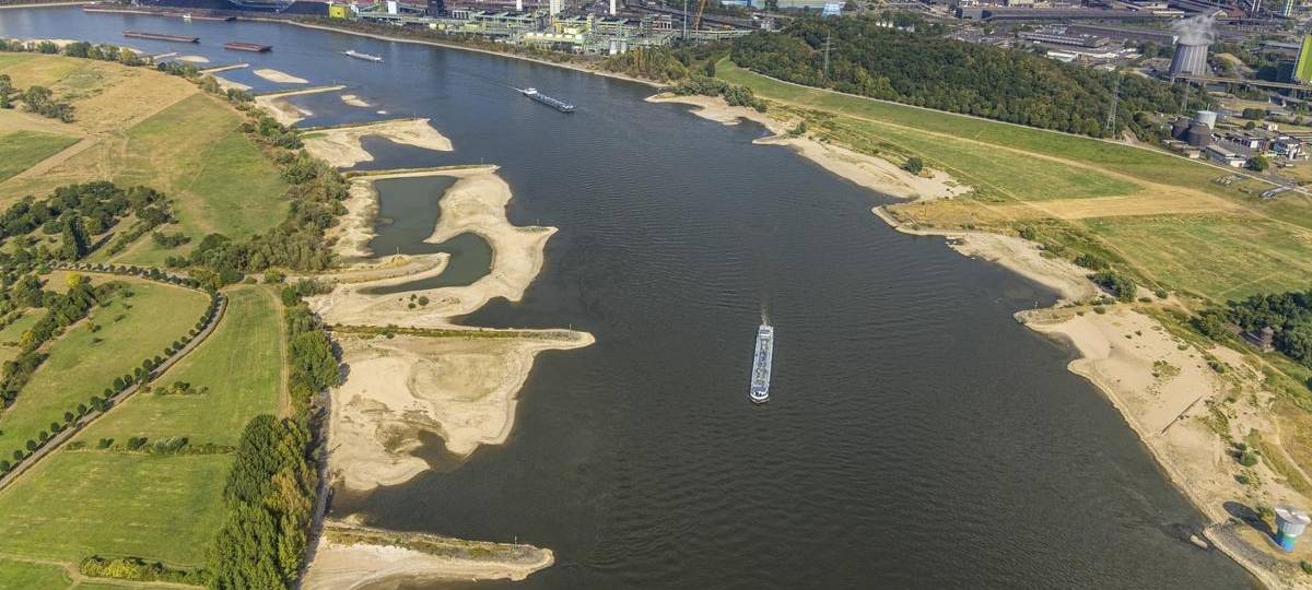 Duisburger Hafen bleibt trotz Niedrigwasser erreichbar
