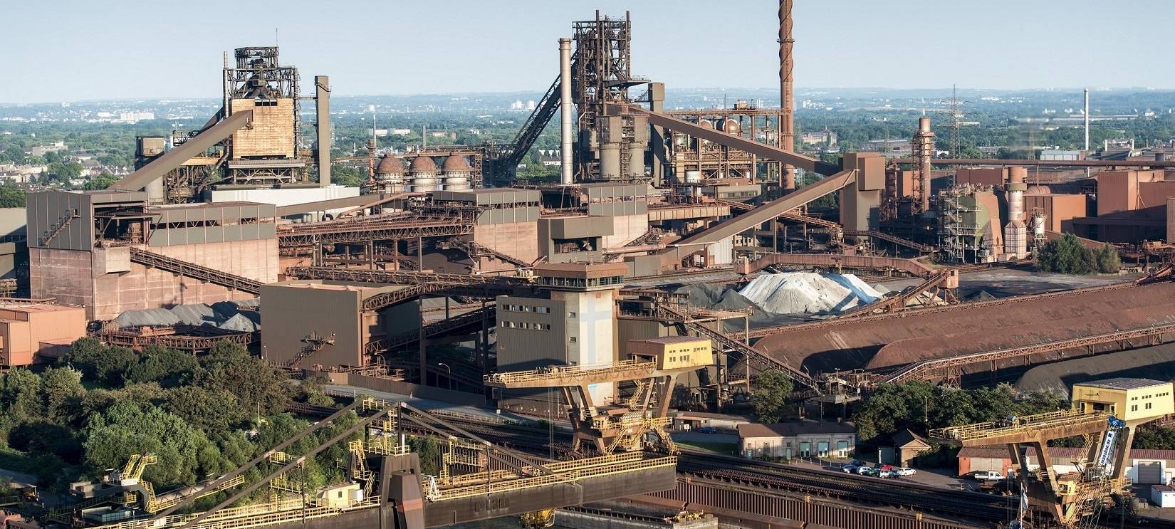Teilsanierung am Hochofen in Duisburg gestartet