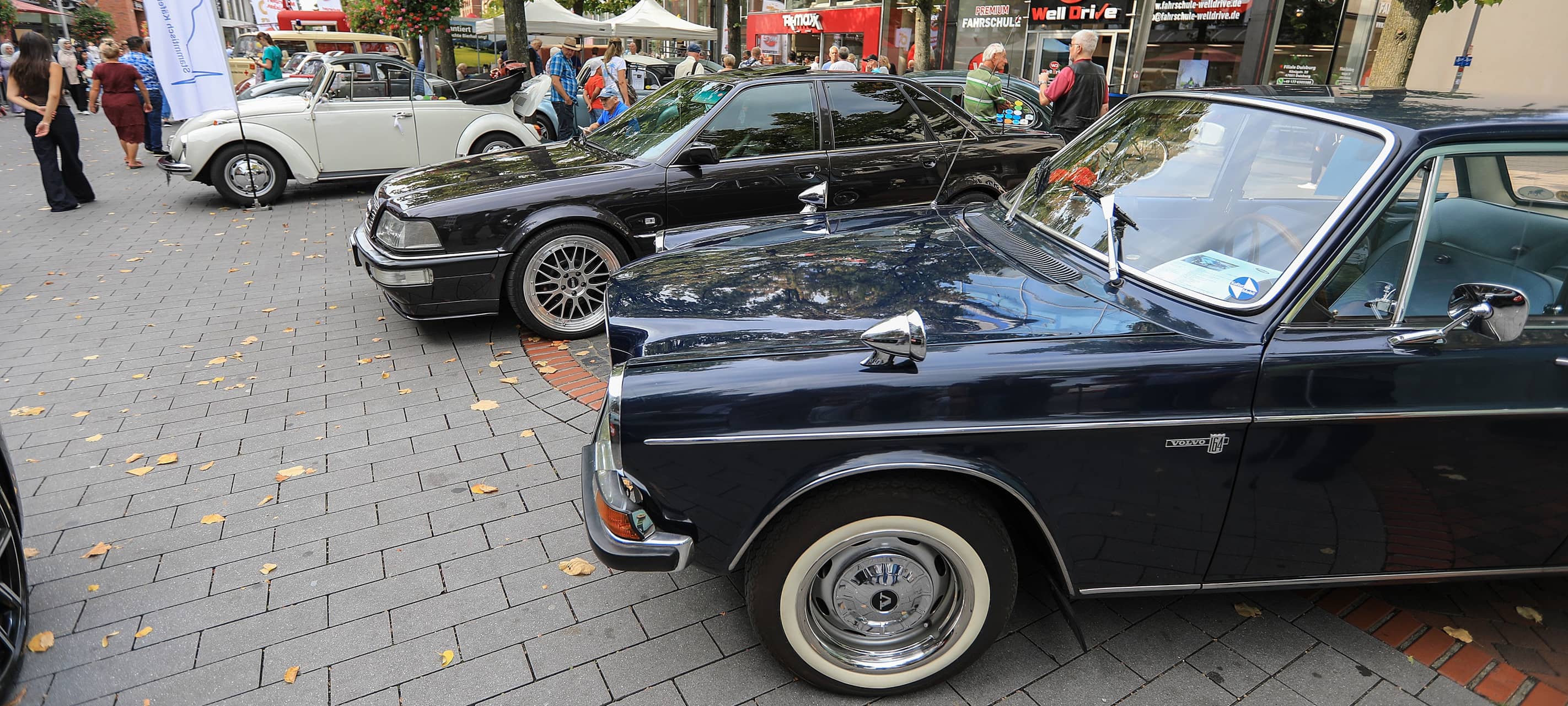 "Lack und Chrom" - Automesse in Duisburger Innenstadt 2026