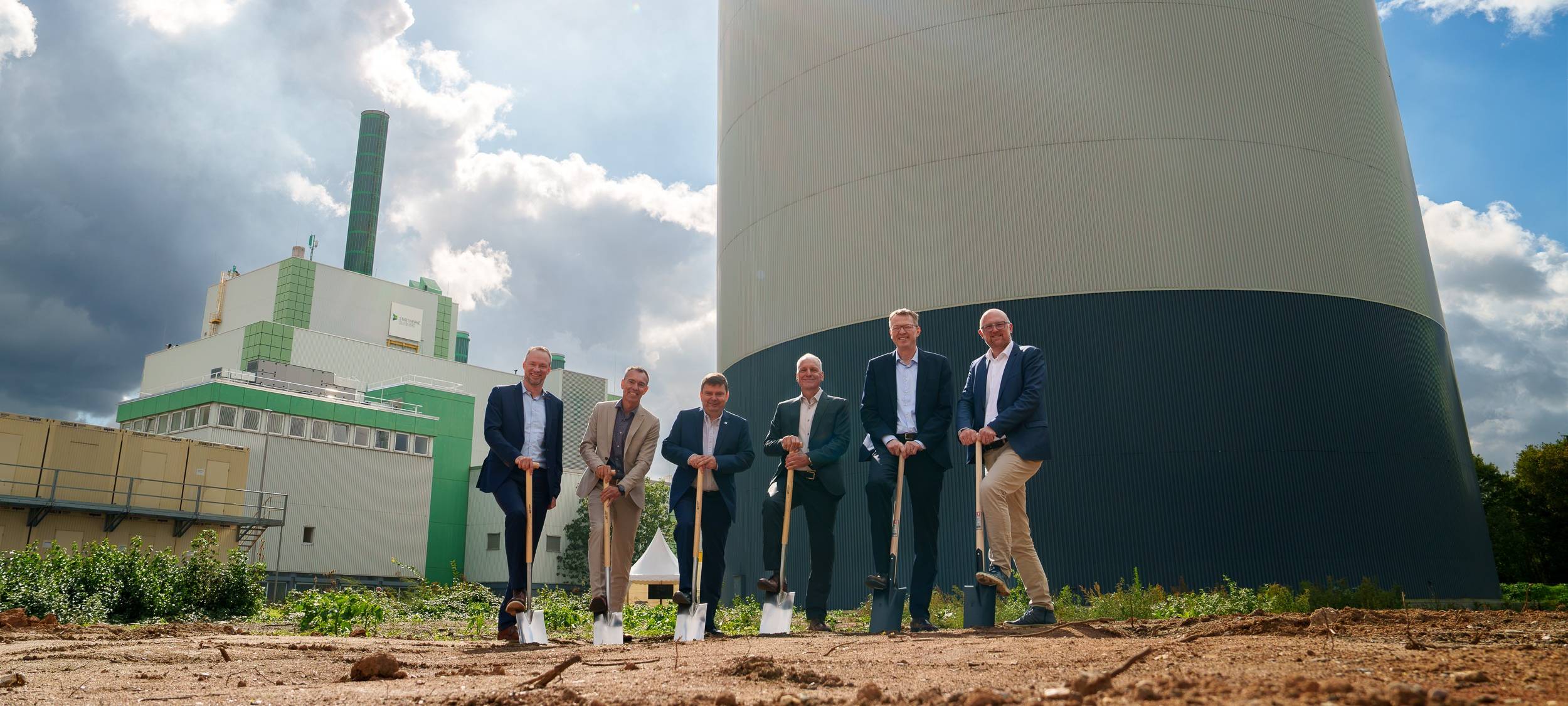 Spatenstich für die neuen Anlagen im Energiepark Wanheim