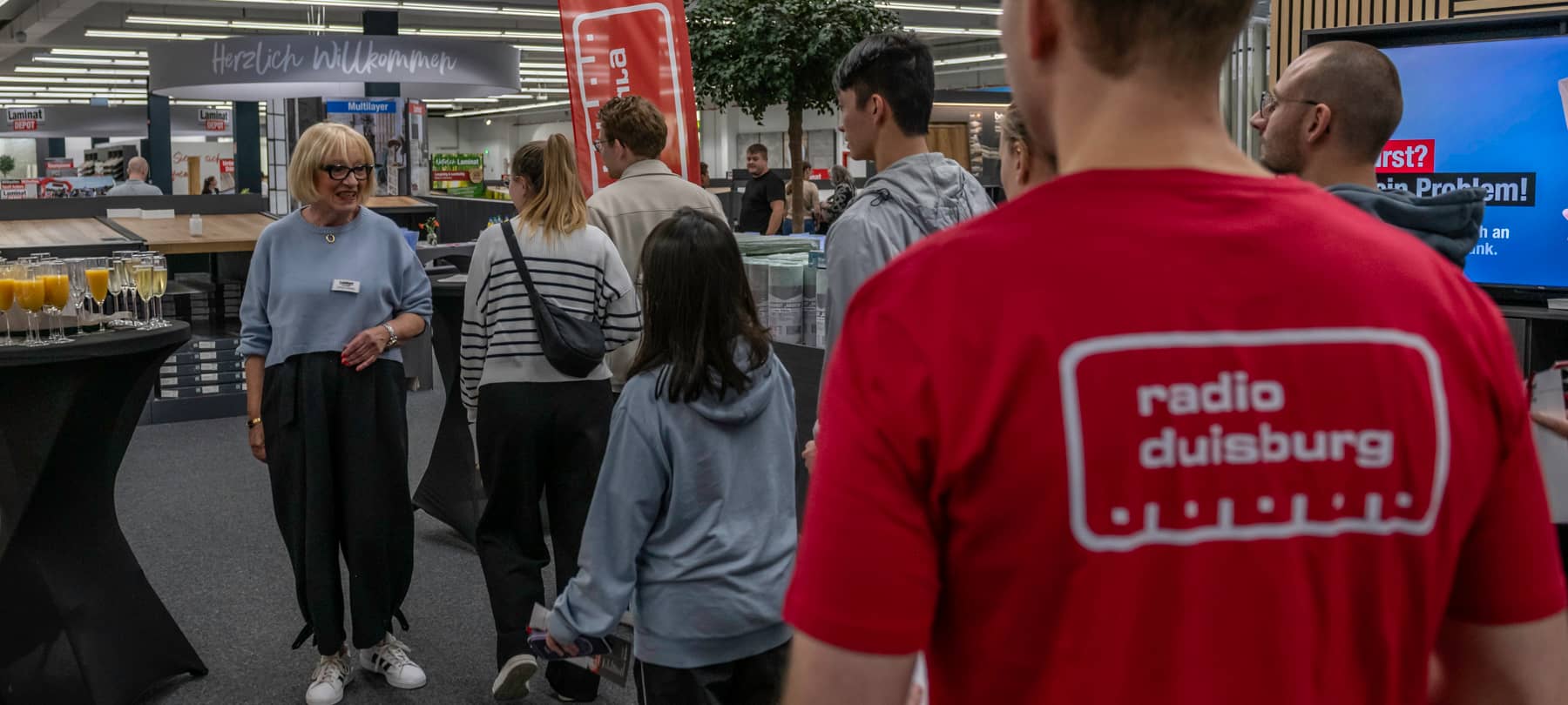 FOTOS: DU it yourself – Verlege-Workshop im LaminatDEPOT