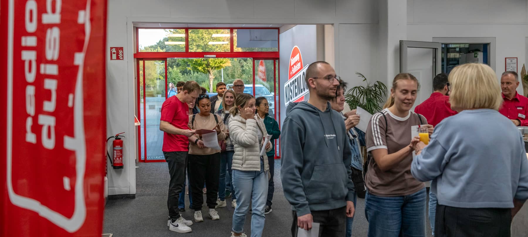 FOTOS: DU it yourself – Verlege-Workshop im LaminatDEPOT
