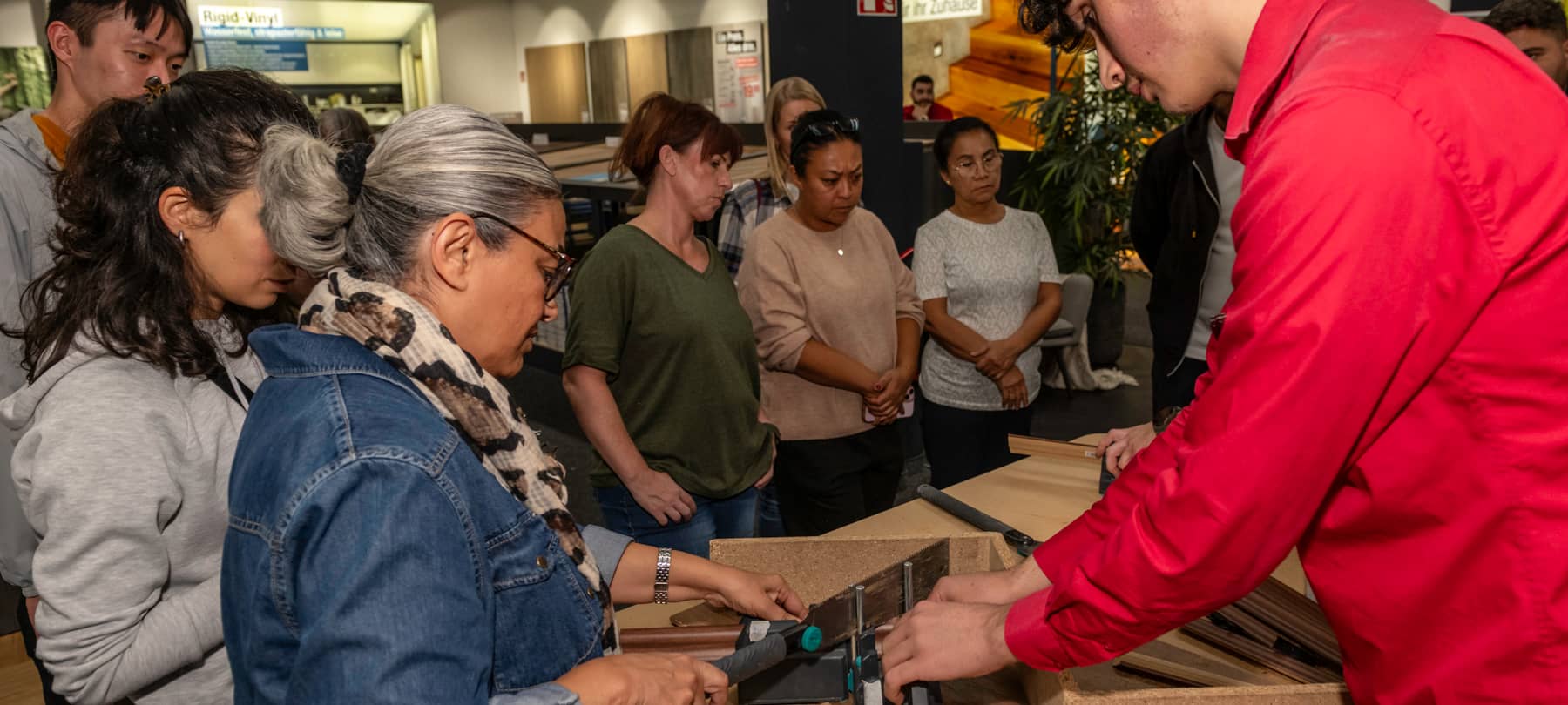 FOTOS: DU it yourself – Verlege-Workshop im LaminatDEPOT