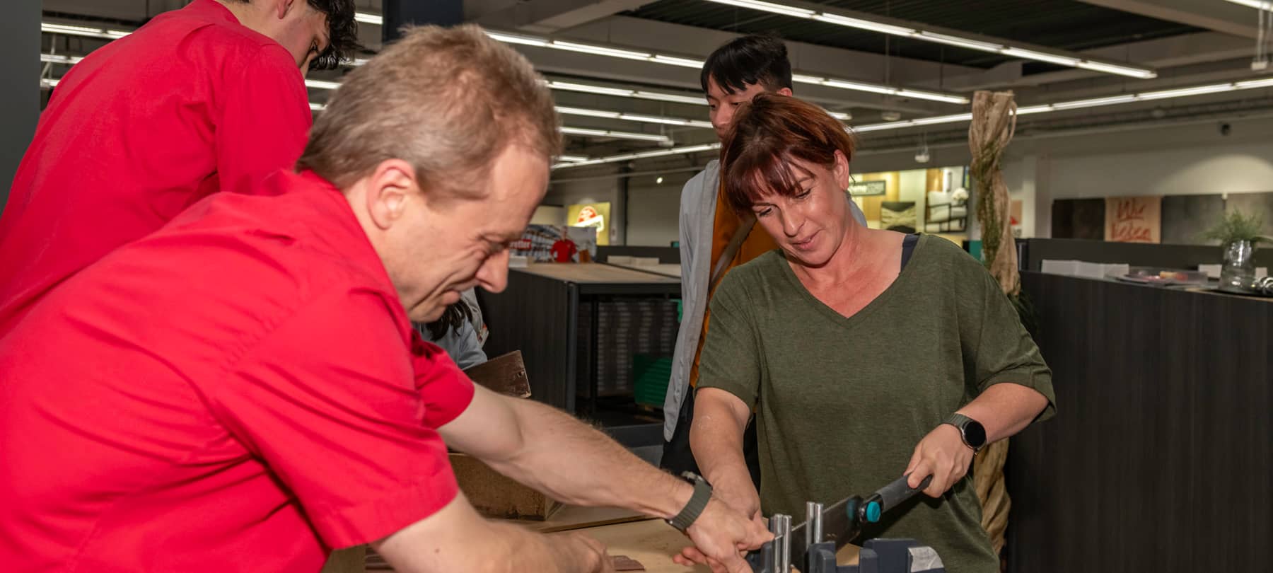 FOTOS: DU it yourself – Verlege-Workshop im LaminatDEPOT