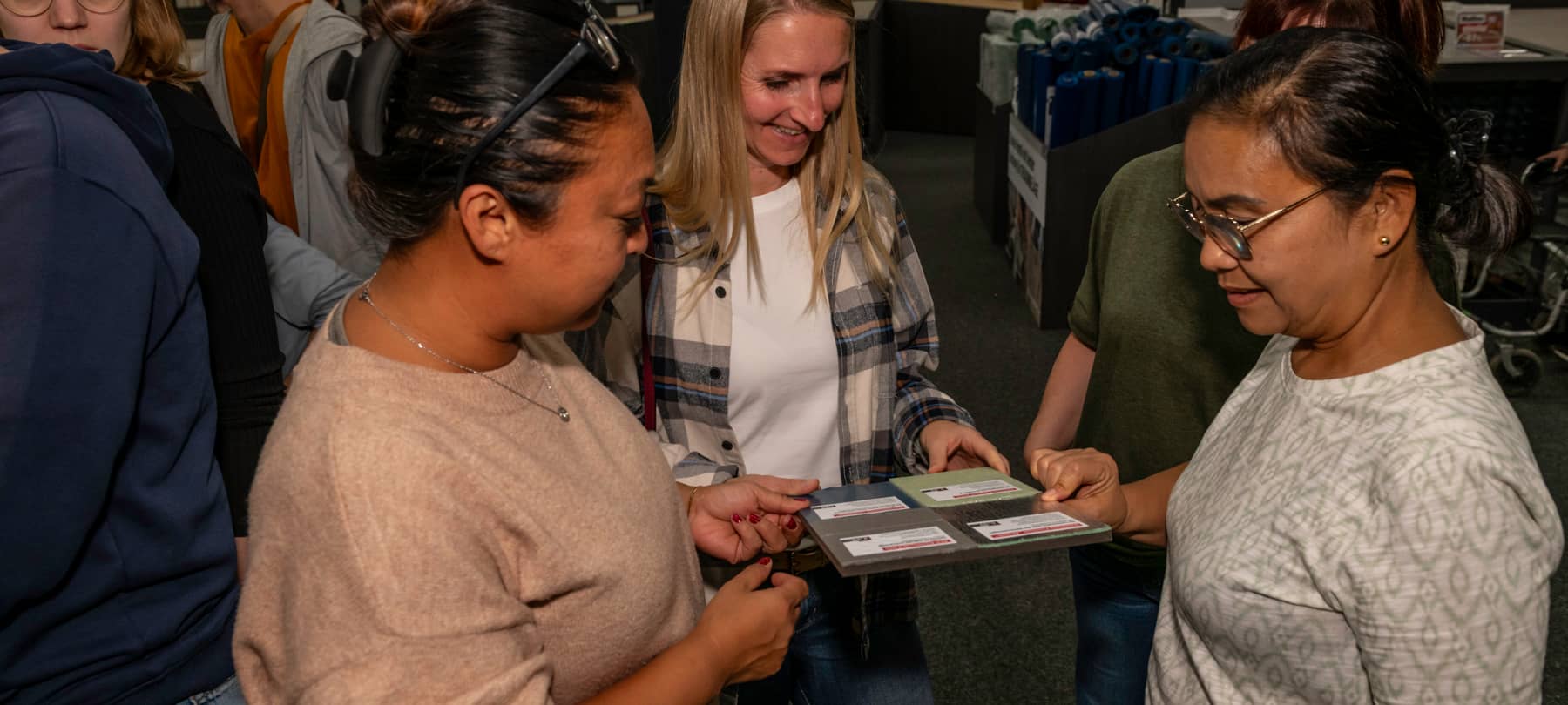 FOTOS: DU it yourself – Verlege-Workshop im LaminatDEPOT