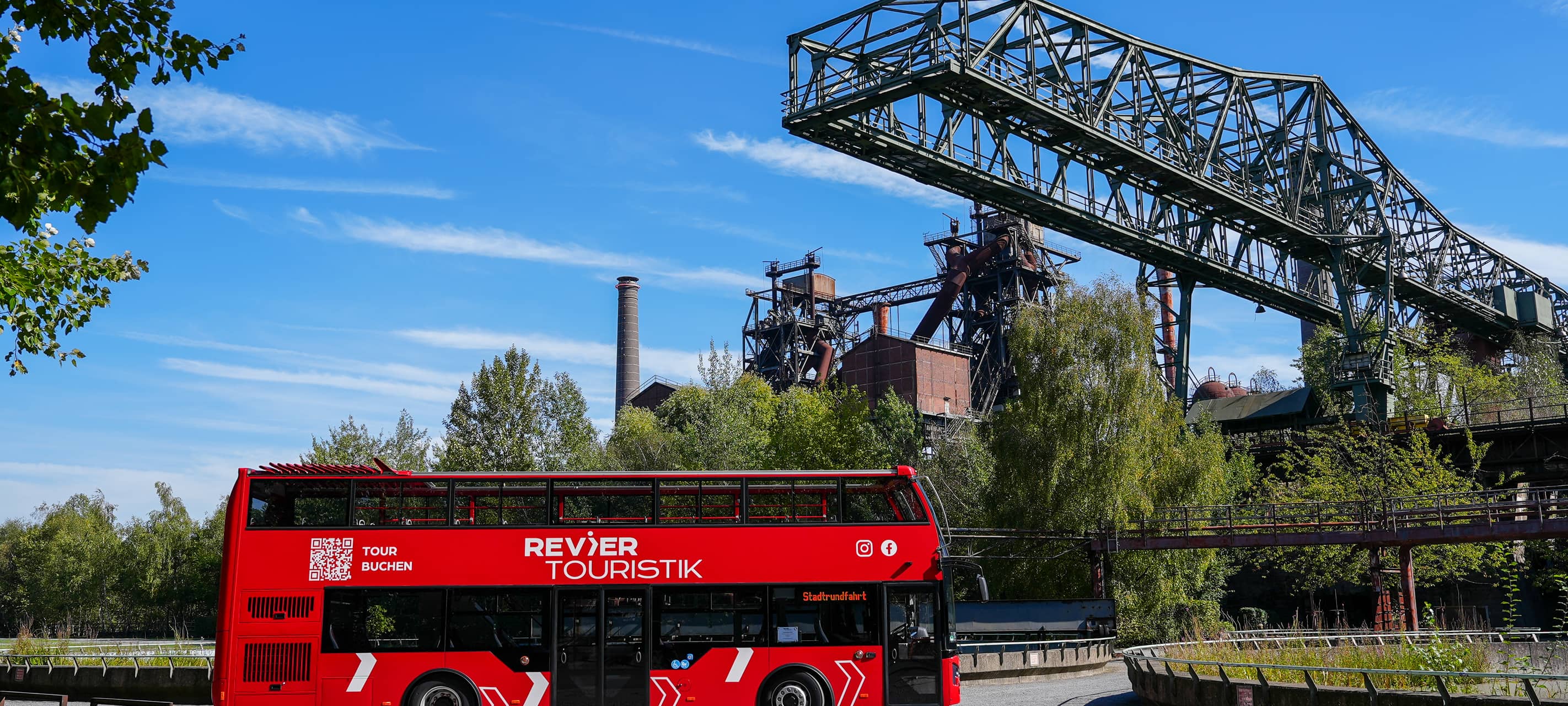 Mit offenem Dach durch Duisburg: Neue Stadtrundfahrten