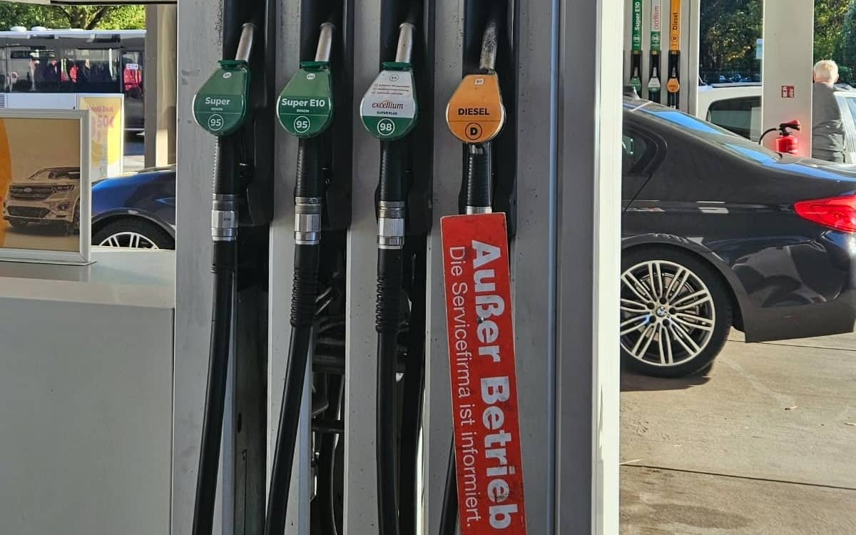 Kraftstoff-Engpässe an Duisburger Tankstellen