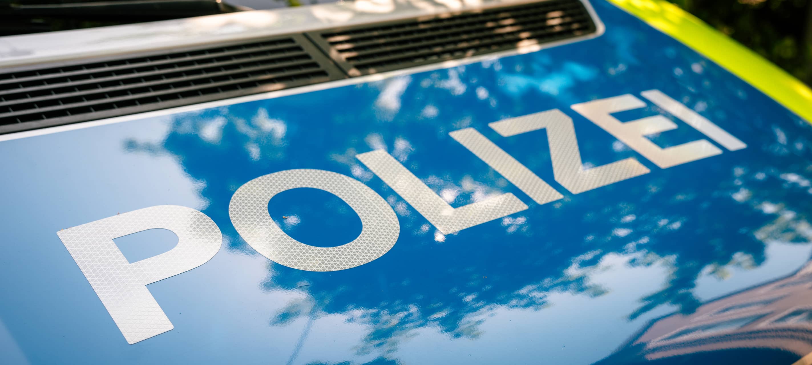 Duisburg: Schwerverletzter bei Unfall auf der A59