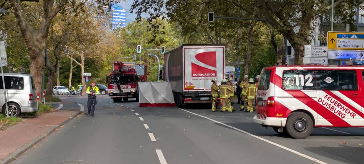 Schwerer Unfall in Duisburg-Neudorf